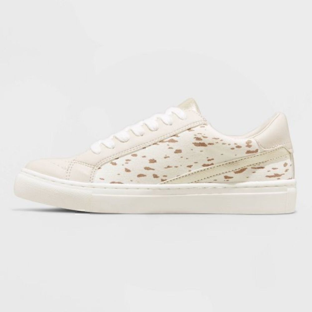 Women's Brittin Sneakers - Universal Thread - Picture 4 of 10